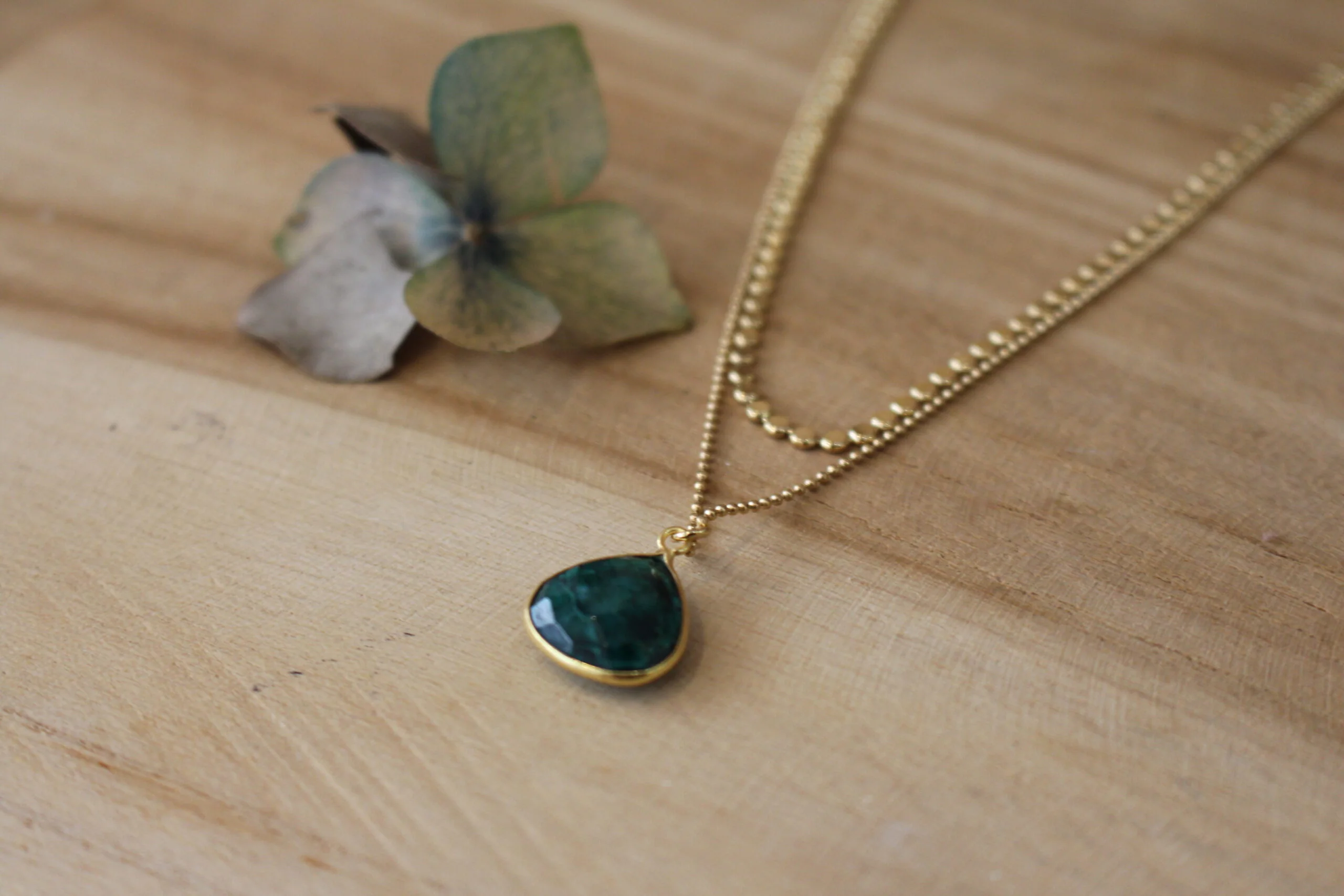 Collier double rang INSPIRATION silimanite verte ( chaine plate et diamantée ) – Image 2